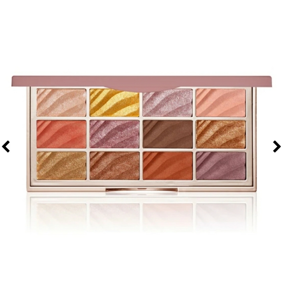 Ciate the velvet pallette